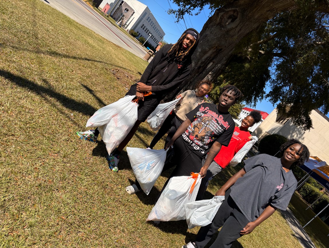 Campus Clean Up At South Carolina State University National Park Trust