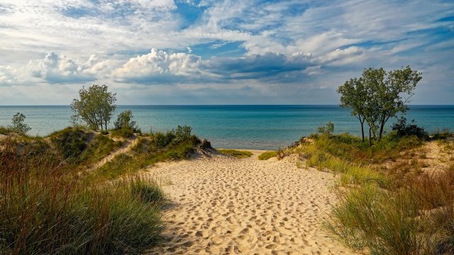 Indiana Dunes National Park, IN (2020) - National Park Trust